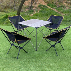 Nurgaz Büyük Masa + 4 Pratik Sandalye Set